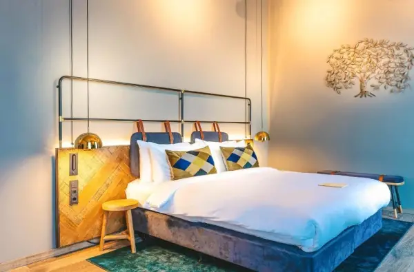 Four Elements Hotel 5